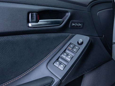 Used 2019 Toyota Avalon Touring image 17