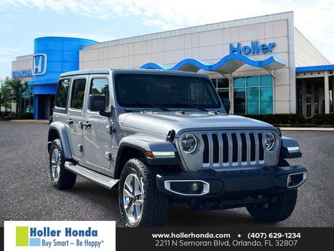 Used 2020 Jeep Wrangler Unlimited Sahara w/ LED Lighting Group AWD/4WD image 1