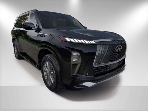 Used 2025 INFINITI QX80 Pure RWD image 3