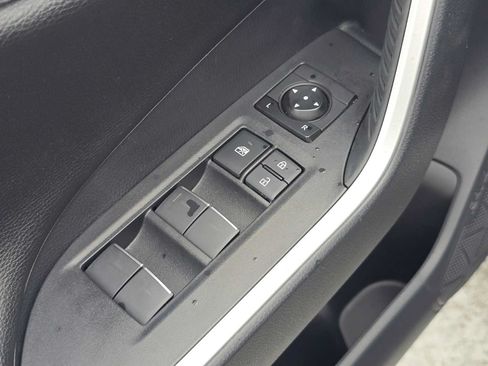 Certified 2025 Toyota RAV4 XSE AWD/4WD image 21