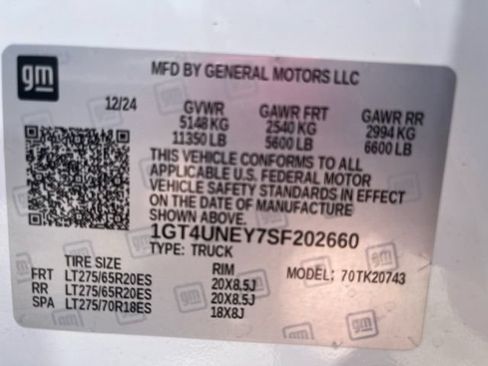 Used 2025 GMC Sierra 2500 SLT w/ SLT Convenience Package AWD/4WD image 26