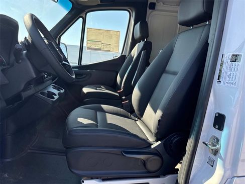 New 2025 Mercedes-Benz Sprinter 2500 image 16