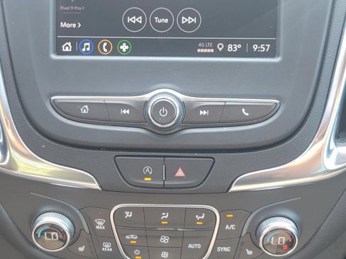 Used 2024 Chevrolet Equinox LT AWD/4WD image 27