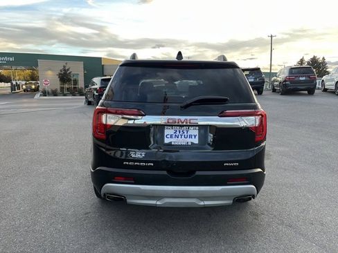 Used 2023 GMC Acadia SLT image 10