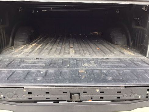 Used 2021 Ford F250 Lariat image 27