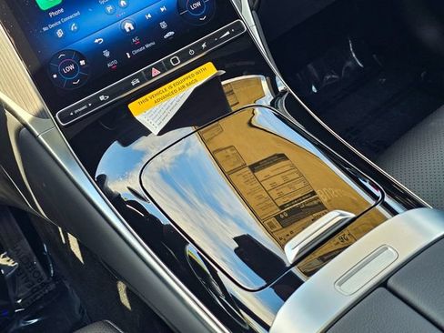 New 2026 Mercedes-Benz GLC 300 4MATIC image 30