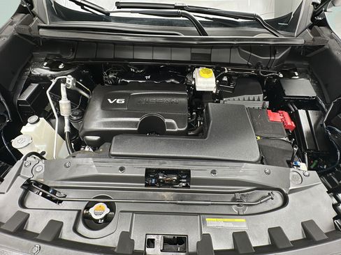 Used 2023 Nissan Pathfinder SL w/ SL Premium Package AWD/4WD image 24