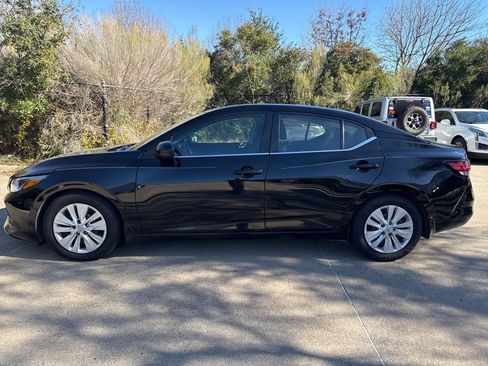 Certified 2020 Nissan Sentra S image 6