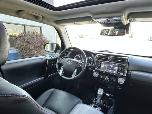 Used 2024 Toyota 4Runner TRD Off-Road Premium w/ Off Road Premium Plus Package AWD/4WD image 27