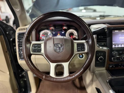 Used 2016 RAM 3500 Laramie image 13
