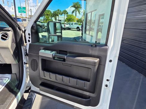 Used 2015 Ford F250 Lariat image 20