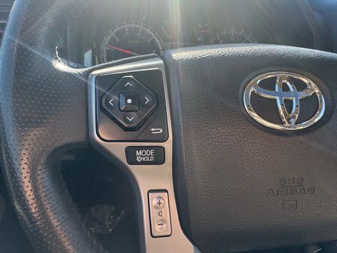 Used 2019 Toyota 4Runner Limited image 24