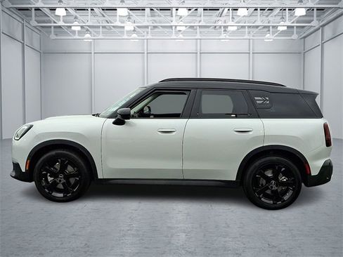 Used 2025 MINI Cooper Countryman S image 7