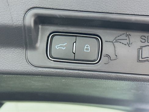 Used 2025 Ford Explorer Platinum w/ LUX Leather Package image 33