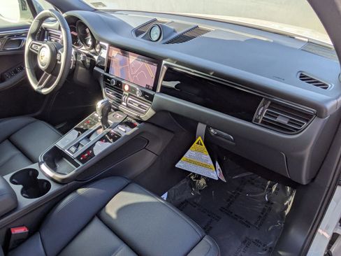 New 2025 Porsche Macan S image 26