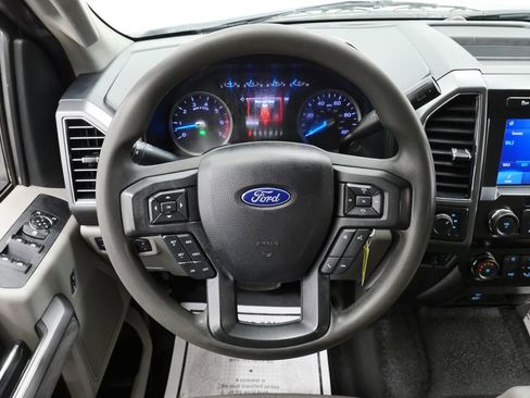 Used 2020 Ford F250 XLT image 26