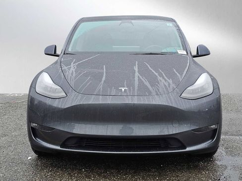 Used 2022 Tesla Model Y Performance image 8
