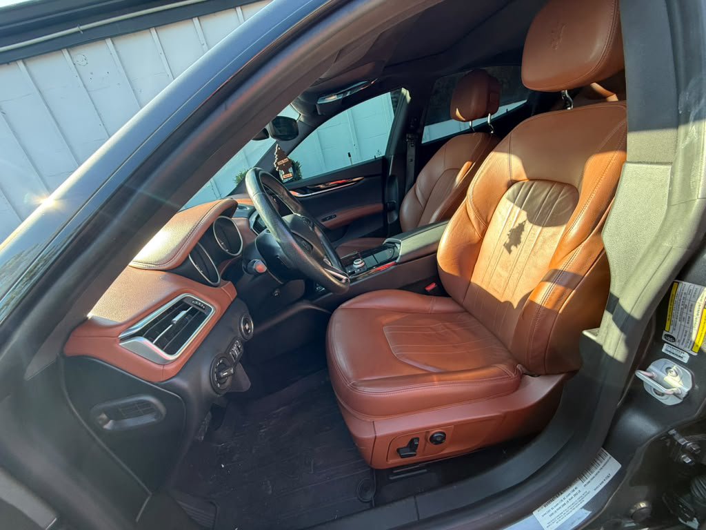 Used 2020 Maserati Ghibli RWD image 3