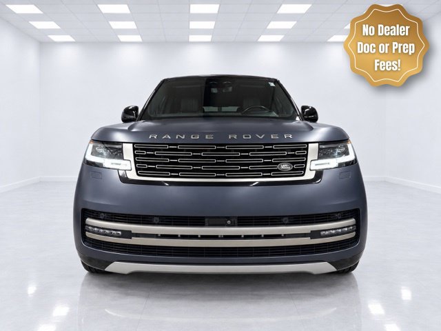 Used 2024 Land Rover Range Rover SE AWD/4WD image 3