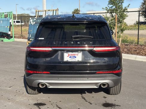 Used 2023 Lincoln Corsair Reserve w/ Equipment Group 202A image 5