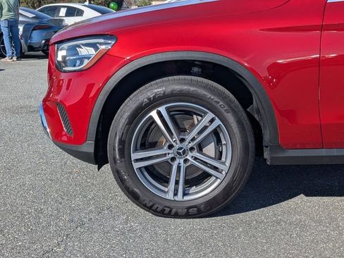 Used 2020 Mercedes-Benz GLC 300 4MATIC image 9