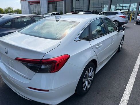 Used 2024 Honda Civic LX image 10