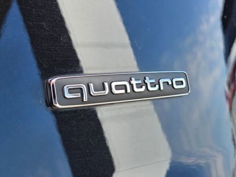 Used 2021 Audi Q7 3.0T Prestige w/ Prestige Package AWD/4WD image 9