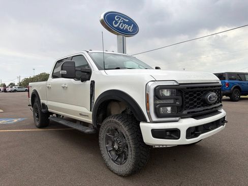 Used 2024 Ford F350 Lariat w/ Sport Appearance Package AWD/4WD image 4