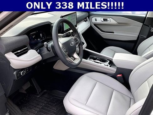 Used 2026 Ford Explorer Active image 17