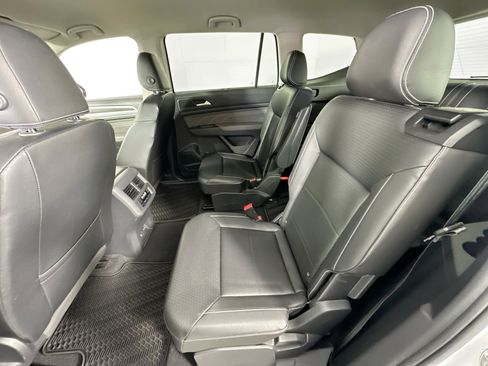 Used 2023 Volkswagen Atlas SE FWD image 23