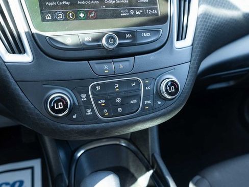 Used 2023 Chevrolet Malibu LT image 18