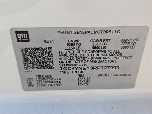 Used 2024 Chevrolet Silverado 2500 LT image 39