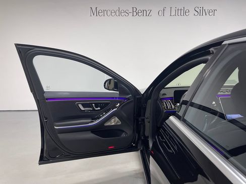 Used 2023 Mercedes-Benz S 500 4MATIC image 17