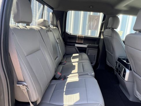 Used 2020 Ford F150 Lariat RWD image 24