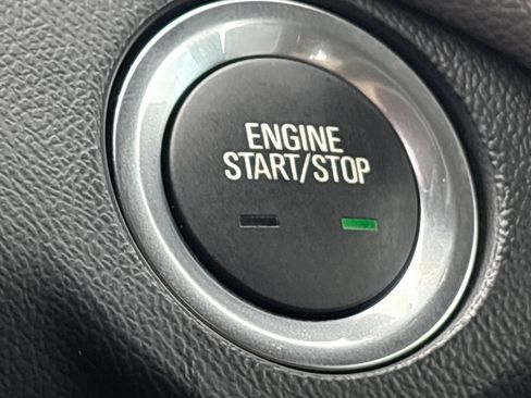 Used 2023 Chevrolet Equinox LS FWD image 11