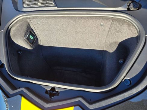 Used 2023 Chevrolet Corvette Stingray image 15