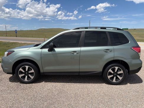 Used 2017 Subaru Forester 2.5i w/ Alloy Wheel Package AWD/4WD image 2
