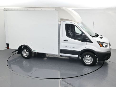 Used 2024 Ford Transit 350 RWD image 39