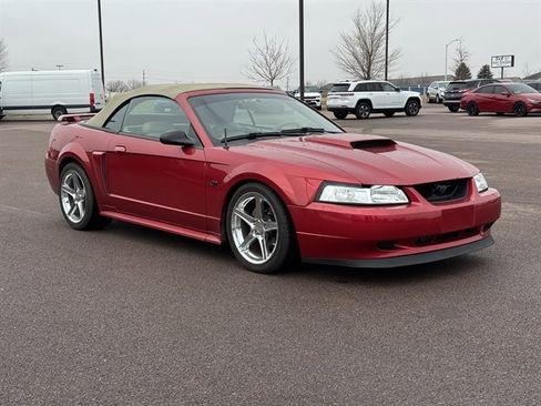 Used 2002 Ford Mustang GT image 2