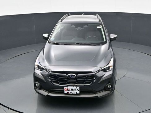 Used 2024 Subaru Crosstrek 2.0i Premium image 16