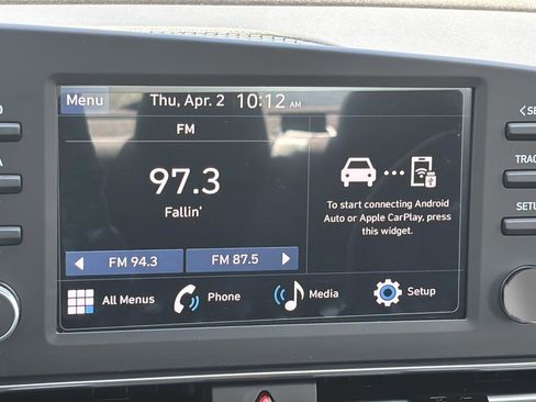 Certified 2025 Hyundai Elantra SE image 30