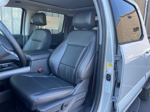 New 2026 Ford F250 Lariat w/ Tremor Off-Road Package AWD/4WD image 33