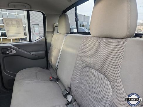 Used 2020 Nissan Frontier SV w/ Midnight Edition Floor Mats AWD/4WD image 24