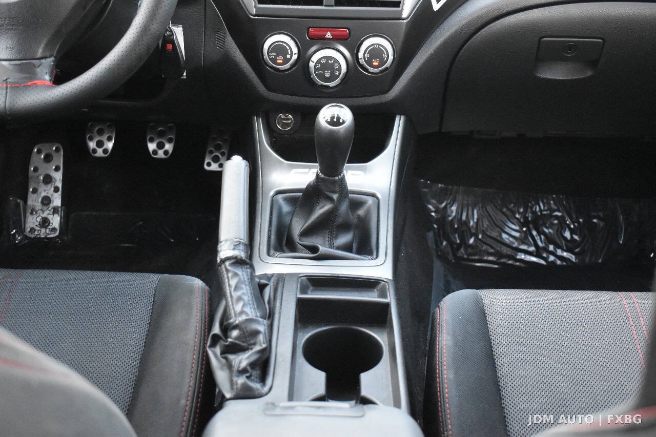 Used 2014 Subaru Impreza WRX Hatchback AWD/4WD image 25