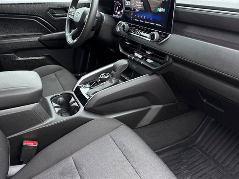 Certified 2024 Chevrolet Colorado Trail Boss w/ Technology Package image 15