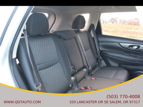 Used 2017 Nissan Rogue S FWD image 16