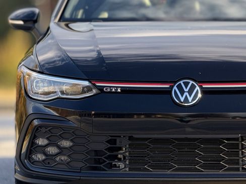 Used 2024 Volkswagen GTI SE w/ SE Leather Seats Package image 13