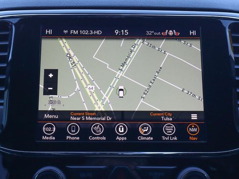 Used 2022 Jeep Grand Cherokee Laredo X image 24