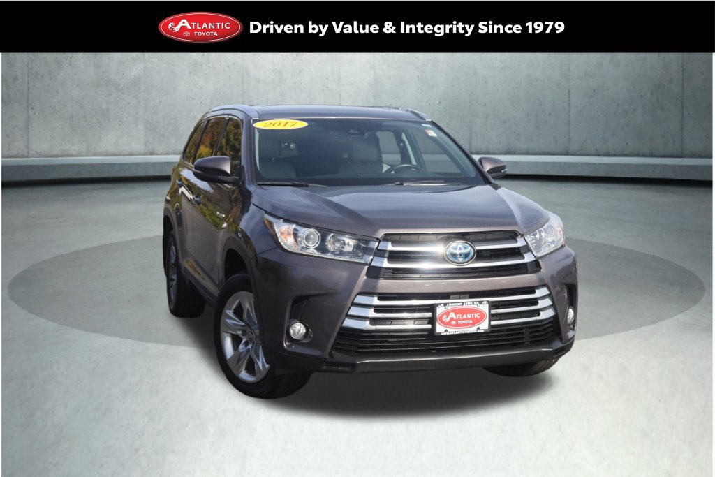 Used 2017 Toyota Highlander Limited AWD/4WD 360° Tour