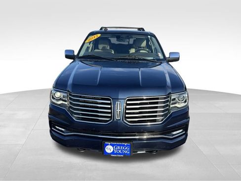 Used 2015 Lincoln Navigator 4WD image 9